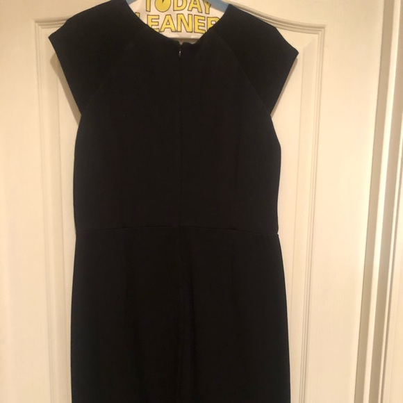 Black Dress - Picture 3 of 7